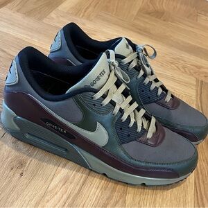 Nike Air Max 90 GORE-TEX ‘Medium Olive’ FD5810-200 “Boba Fett” - Used